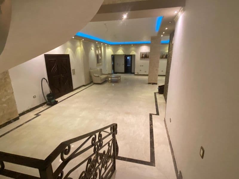 Luxury Villa – First Floor & Basement for Sale - photo 4