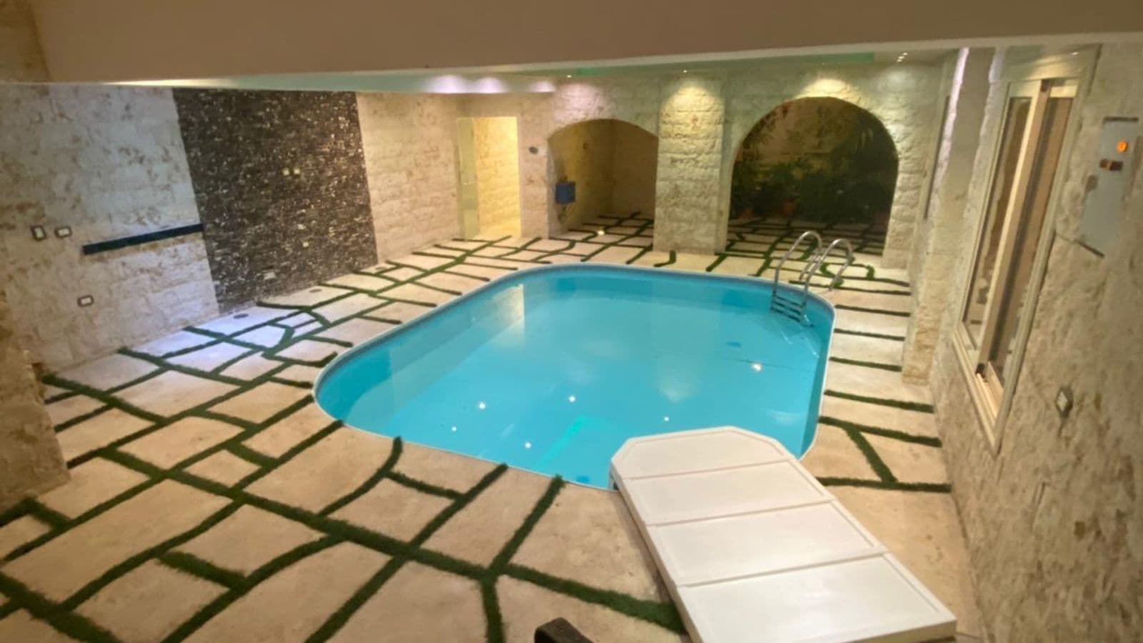 Luxury Villa – First Floor & Basement for Sale - photo 8