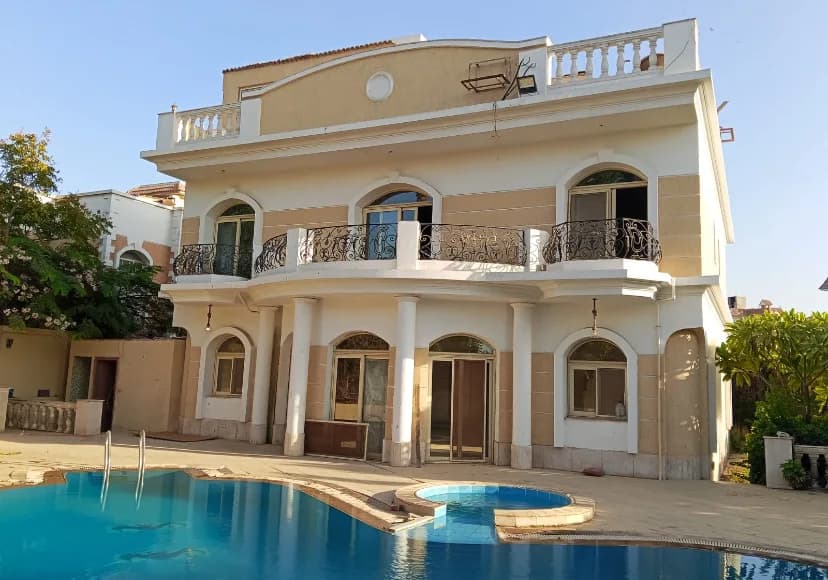 Luxury Palace for Sale in Moon Land Compound – Sheikh Zayed - photo 3