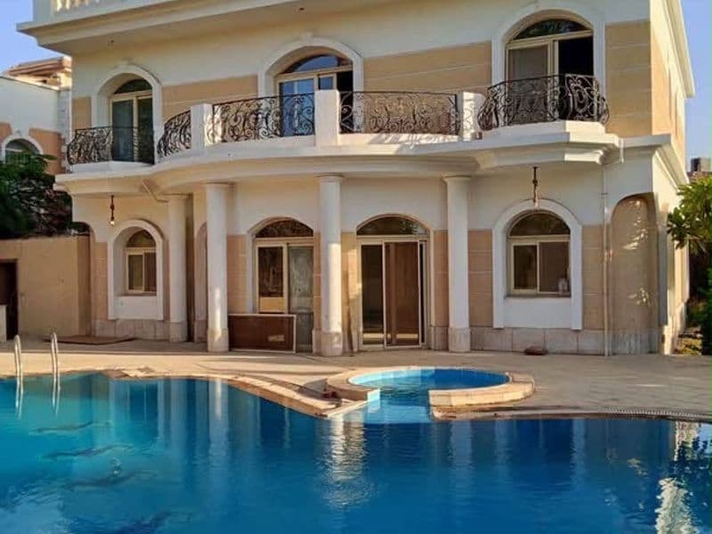Luxury Palace for Sale in Moon Land Compound, Sheikh Zayed - photo 1